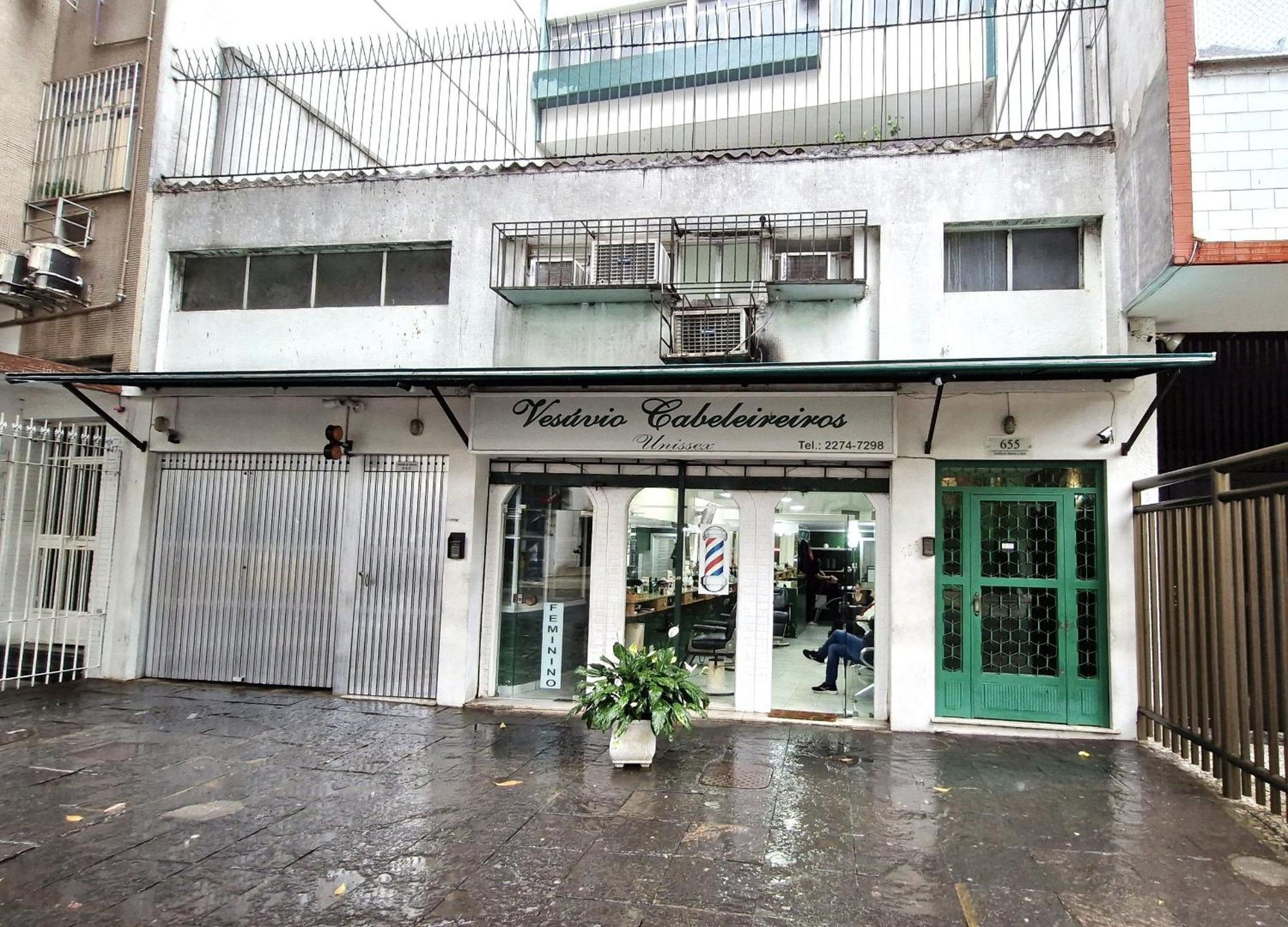 Recem Reformado No Ponto Do Leblon *